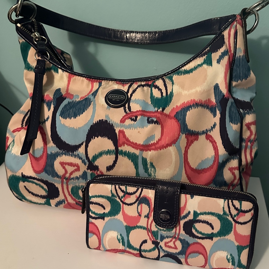 Coach Signature Ikat Print Hobo/Crossbody Style: F24452